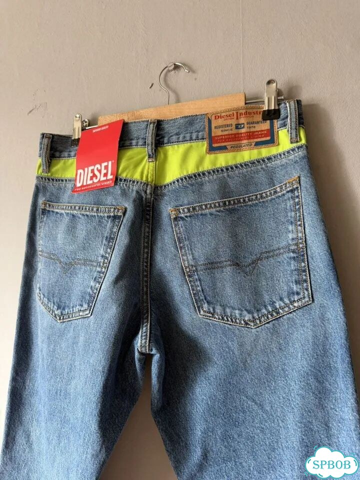 Джинсы Diesel оригинал фото 3