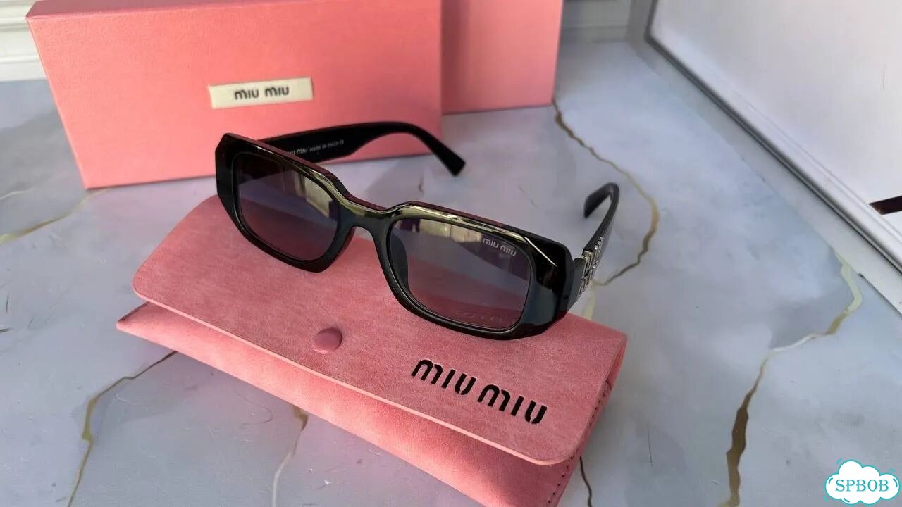 Солнцезащитные очки женские miu miu фото 1