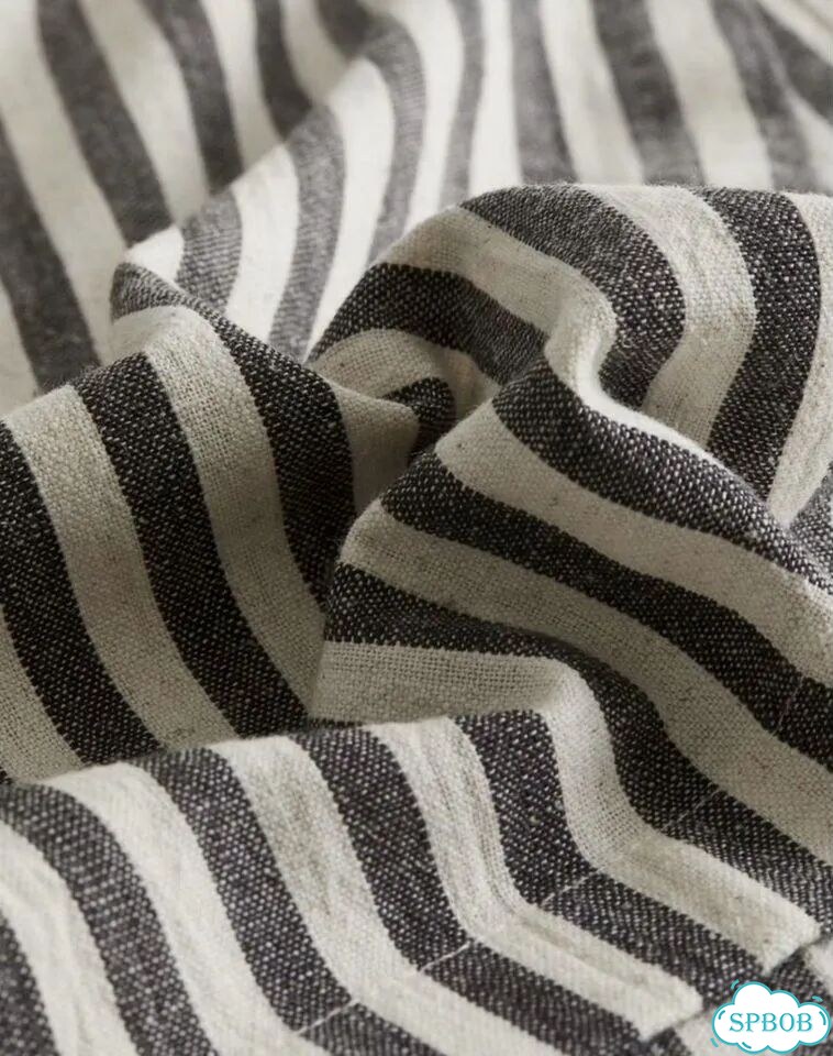 Скатерть новая в полоску H&M Home 140/200 фото 1