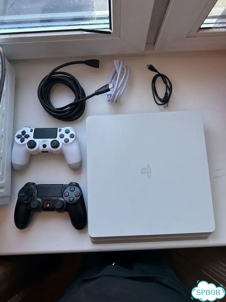 Sony playstation 4 slim фото 1