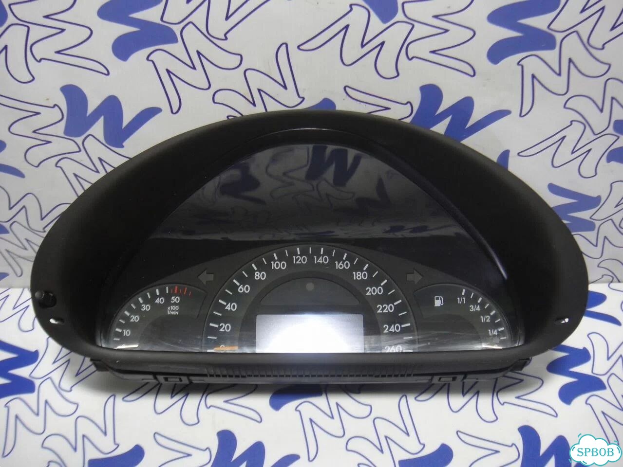 Панель приборов Mercedes W203 C-class фото 1