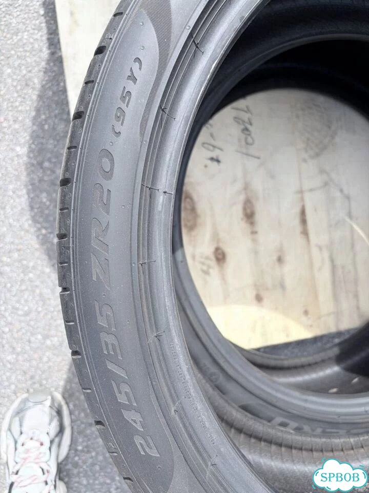 Pirelli P Zero 245/35 R20 и 295/30 R20 95Y фото 1