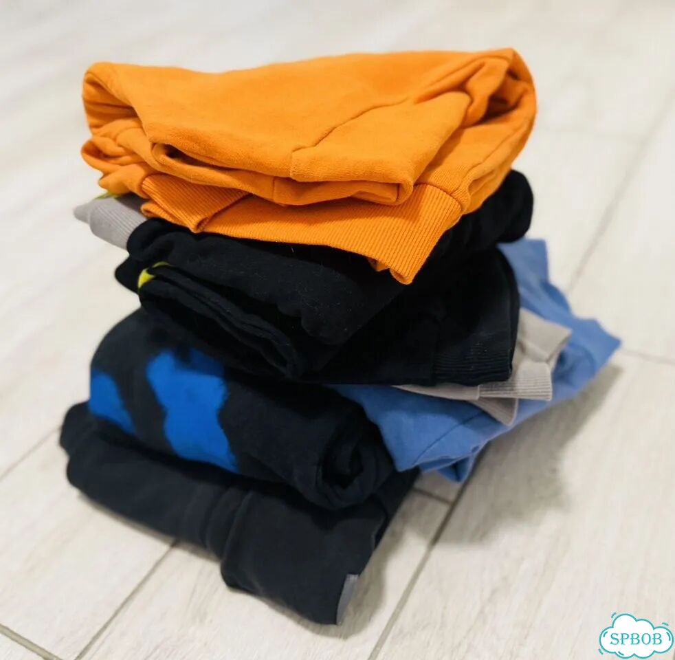Пакет спортивных костюмов для мальчика 128-134 фото 1