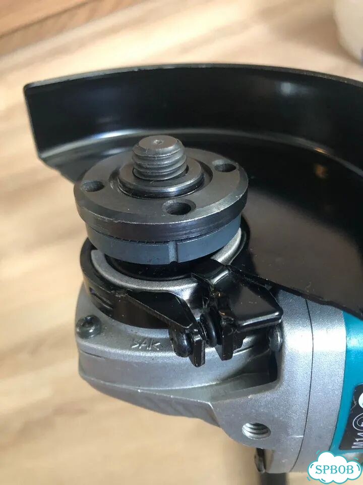 Makita BGA450 14,4v оригинал фото 5