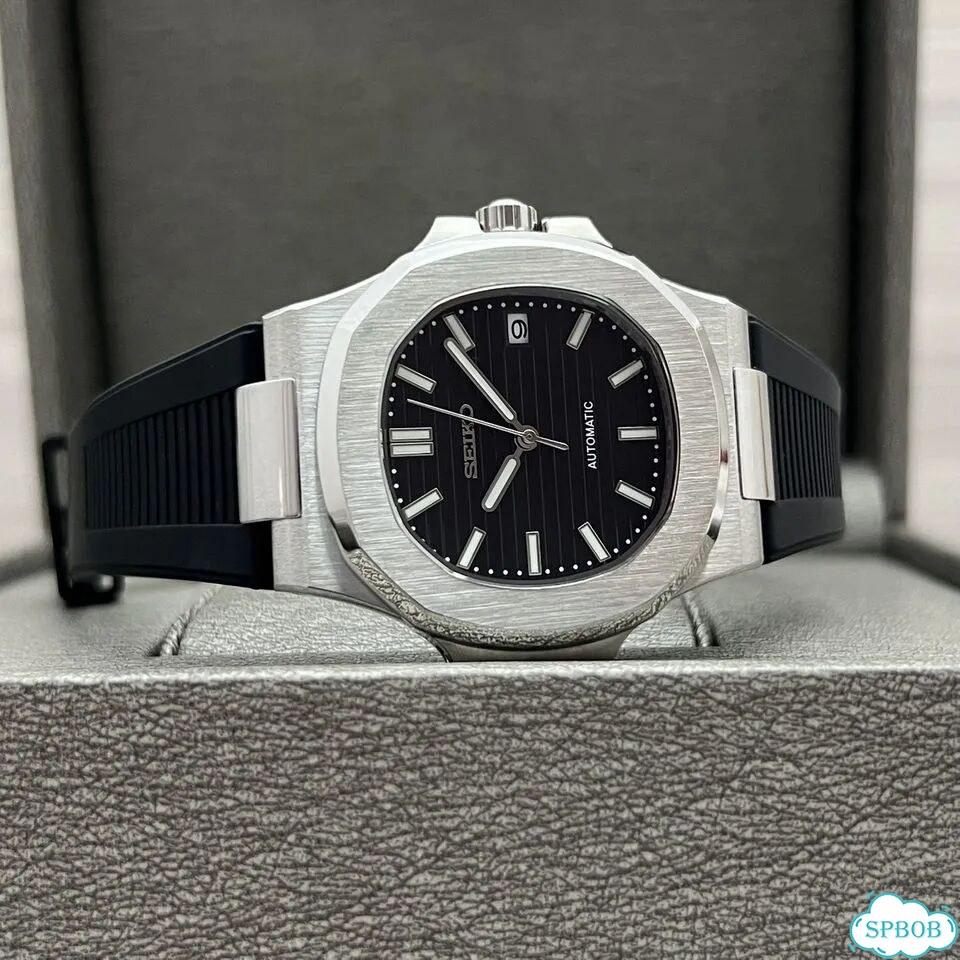 Seiko Nautilus Black Rubber Mod фото 1