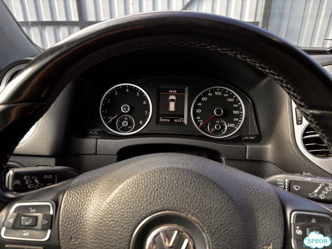 Volkswagen Tiguan 2.0 AT, 2013, 260 000 км фото 9