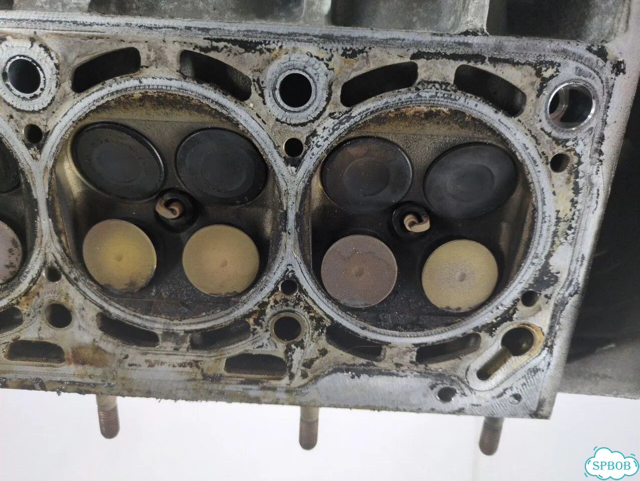 Головка блока (ГБЦ) Skoda Fabia BXW фото 6