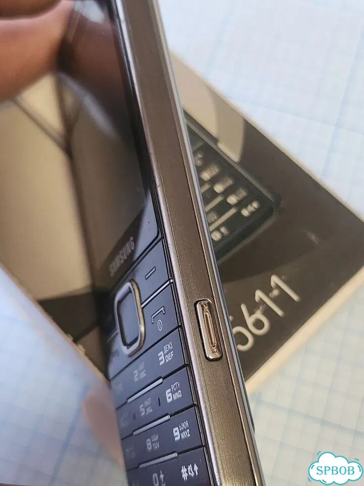 Samsung GT-S5611, 1 SIM фото 2
