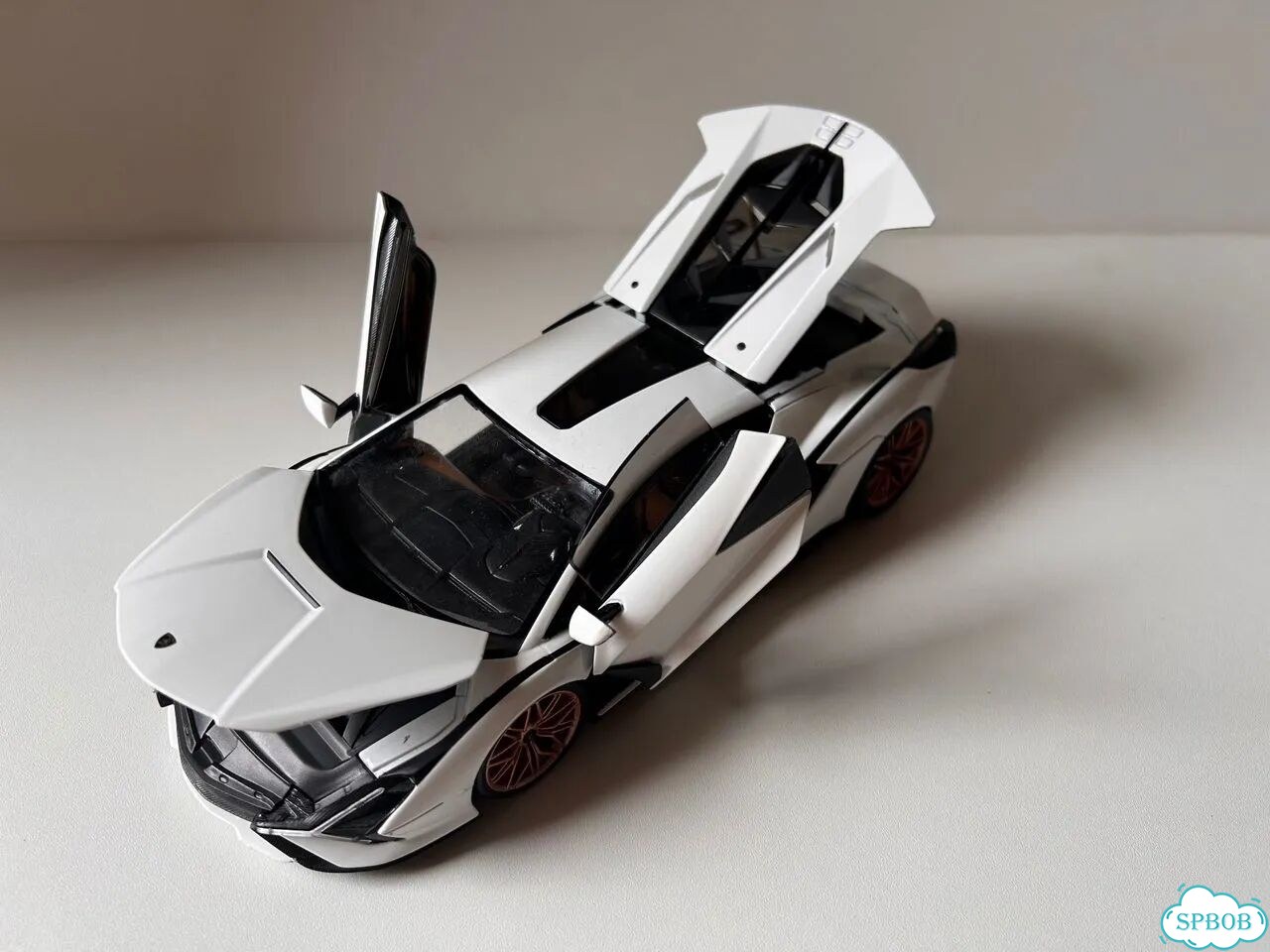 Lamborghini Sian Fkp37 1/18 фото 2