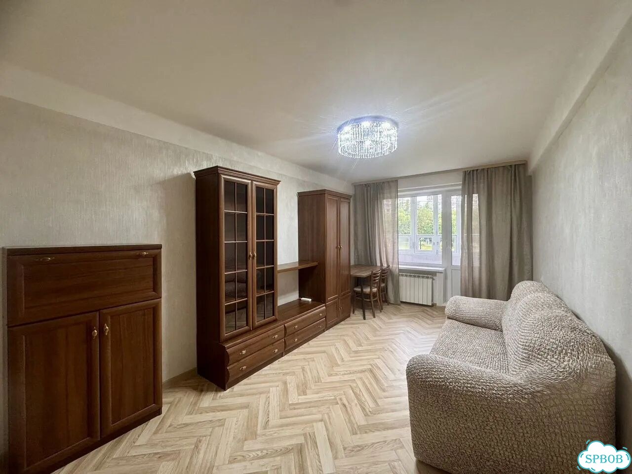 2-к. квартира, 42 м², 2/5 эт. фото 2