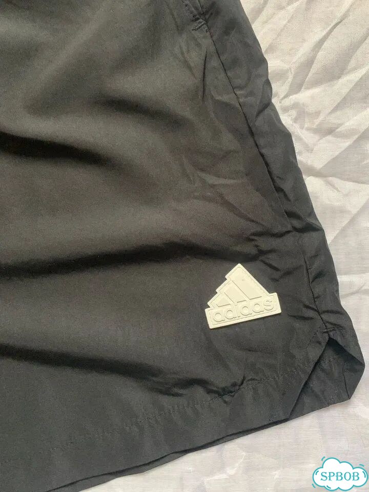 Спортивные шорты Adidas - XL фото 2