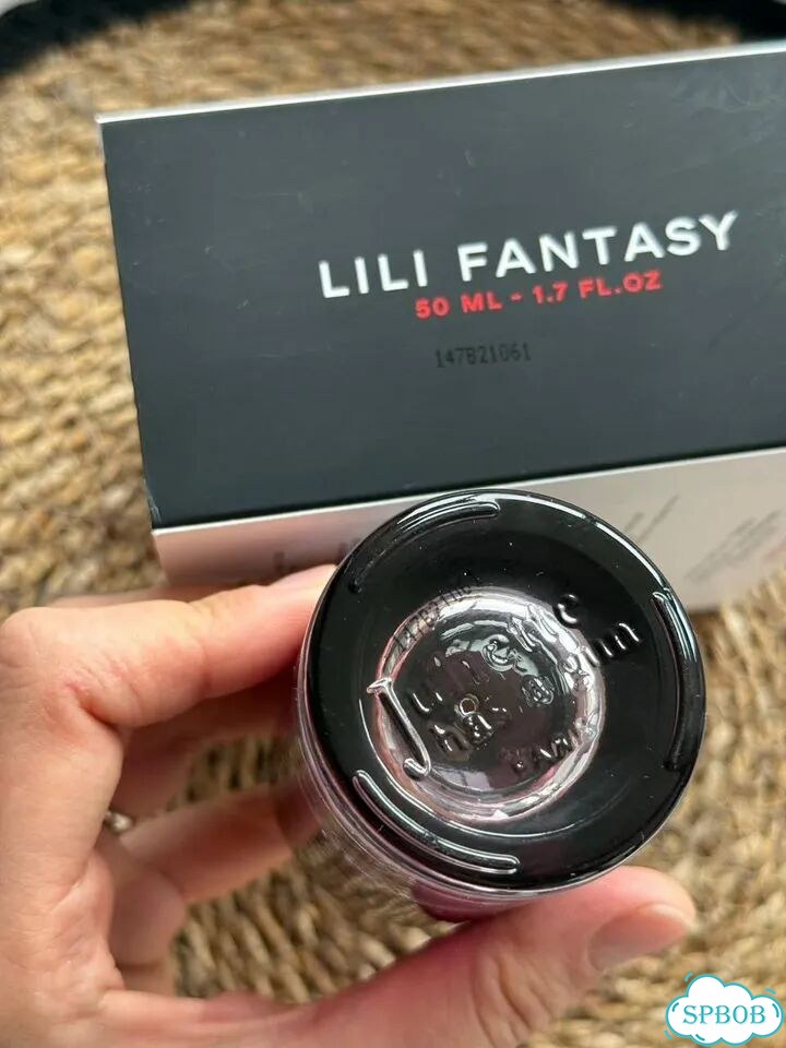Парфюмерная вода Juliette Has a Gun Lily Fantasy фото 3