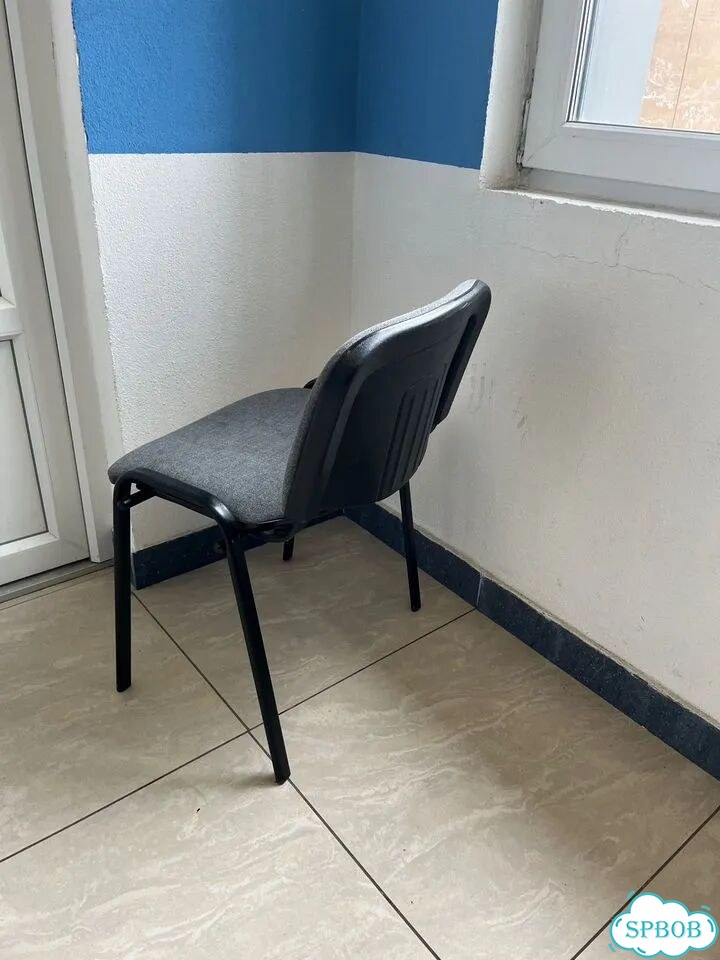 Стул офисный фото 6