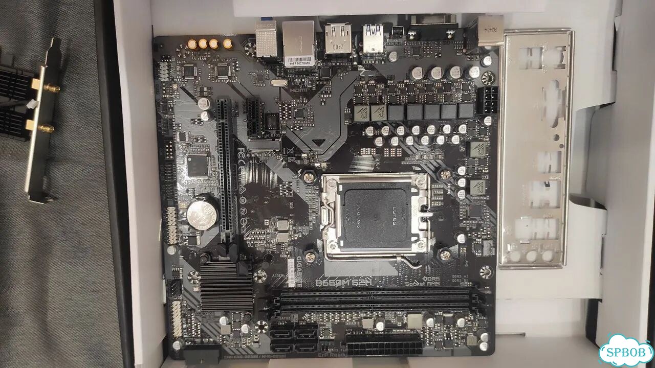 Gigabyte b650m s2h фото 1