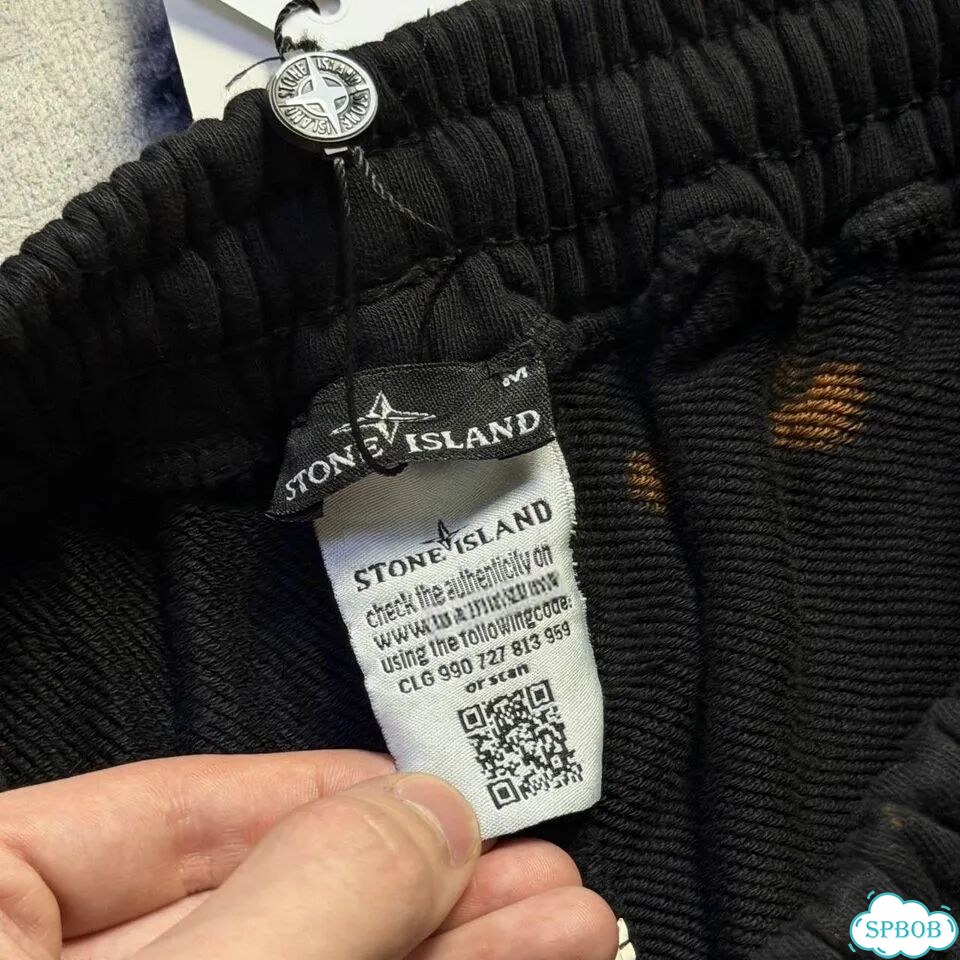 Stone Island Off Dye шорты черные фото 9