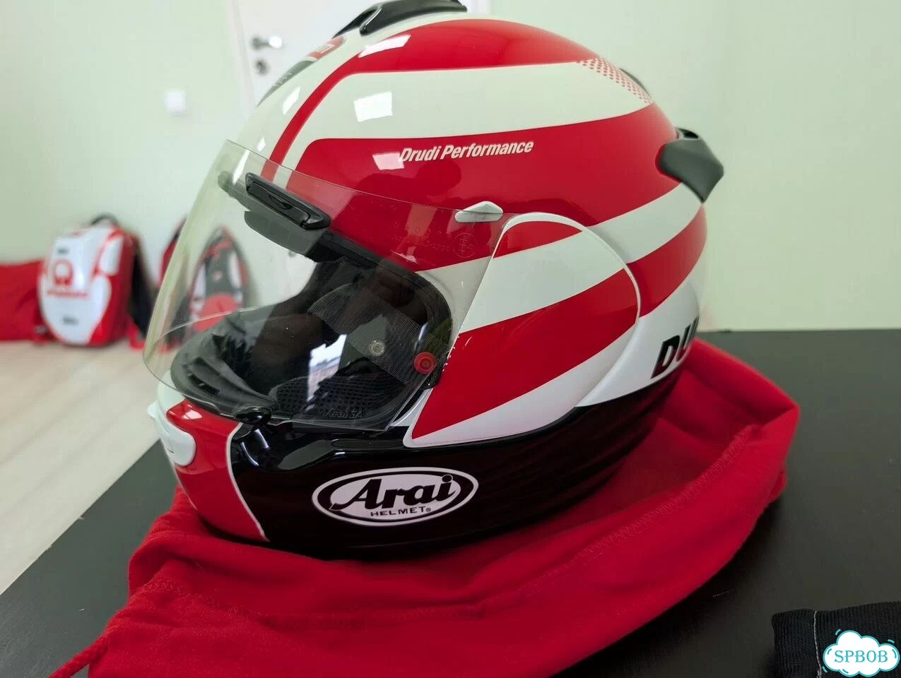 Шлем Arai Ducati фото 2
