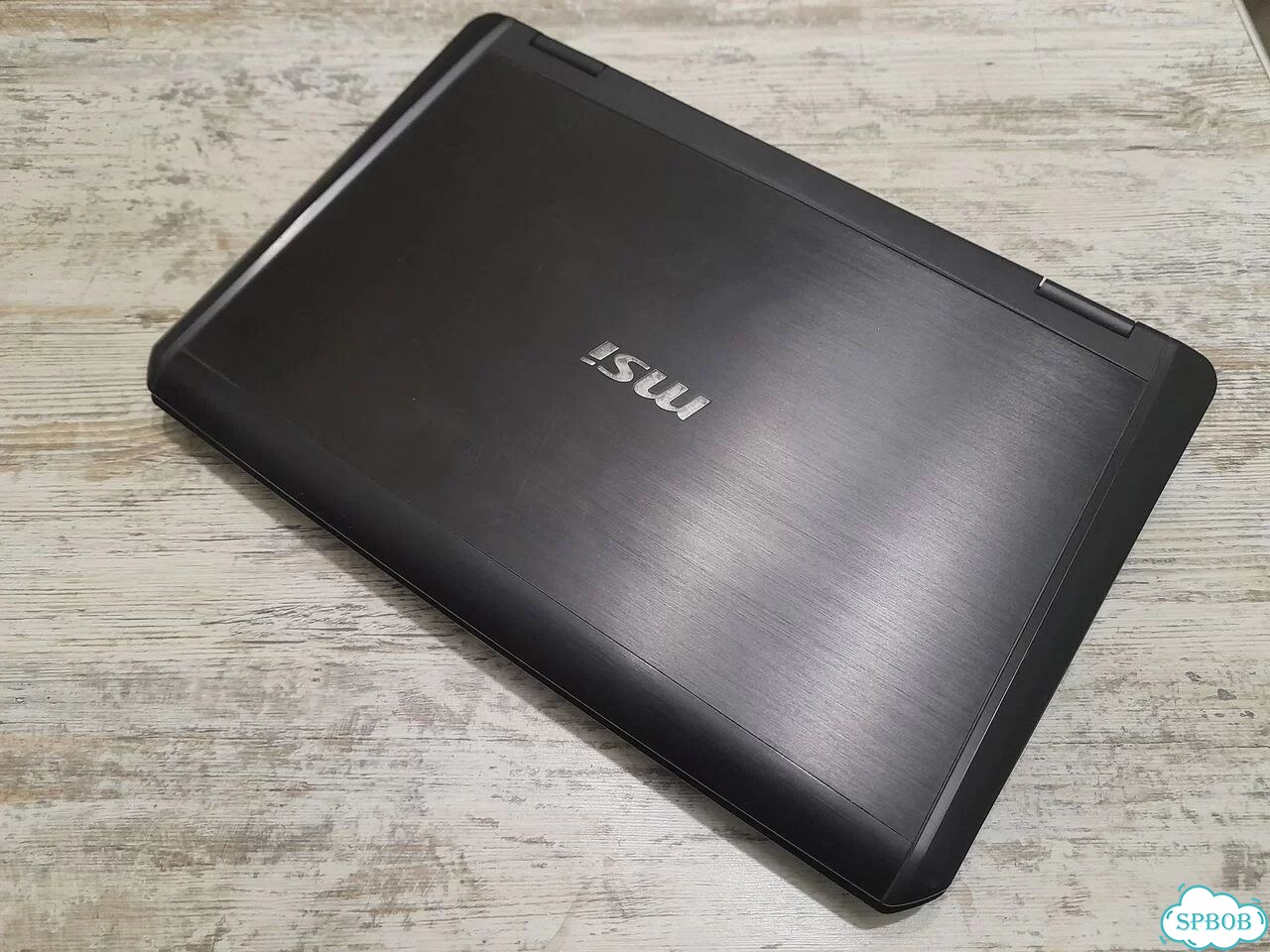 Ноутбук MSI GT70 фото 3
