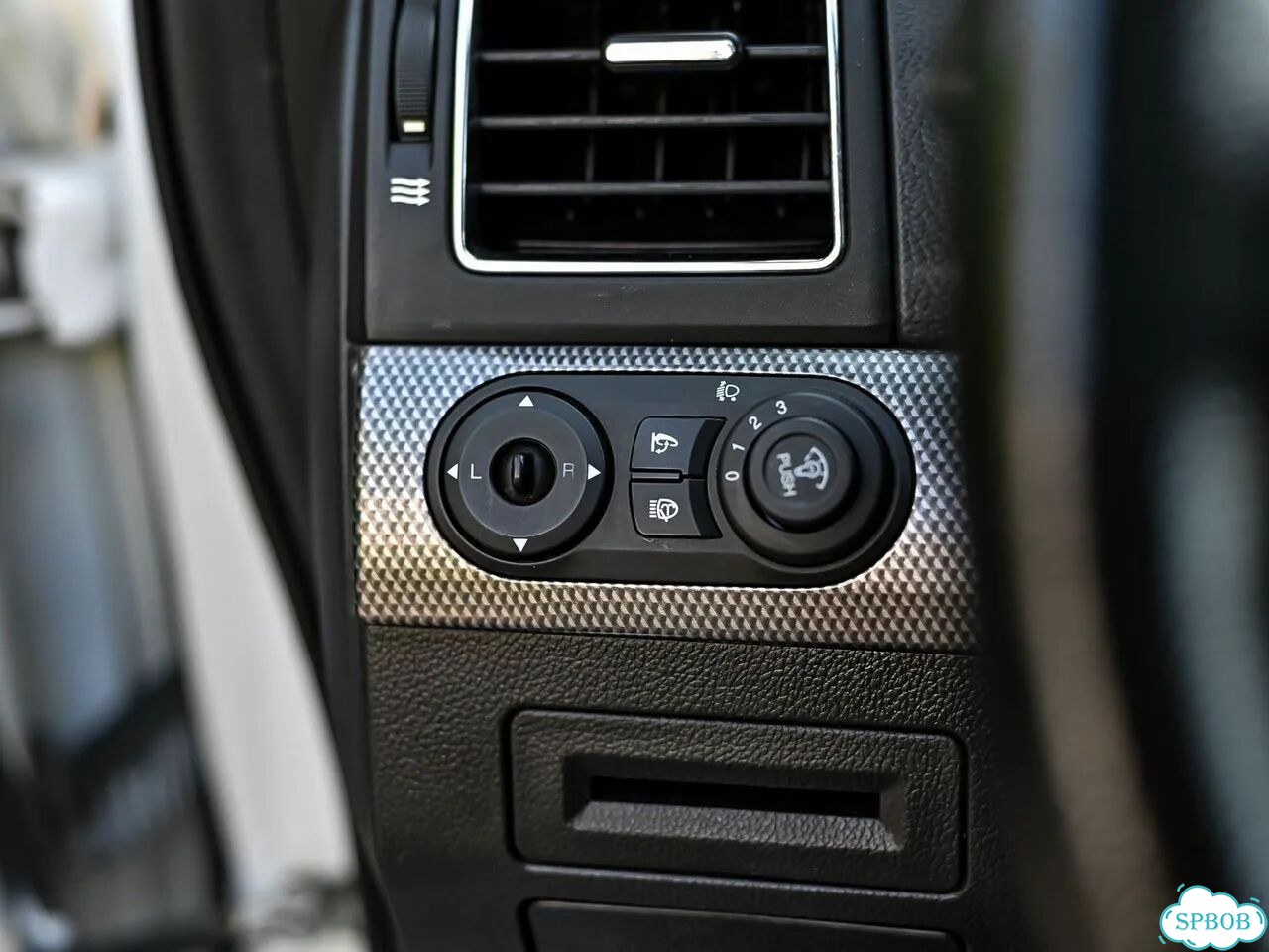 Chevrolet Captiva 2.4 AT, 2012, 197 444 км фото 13