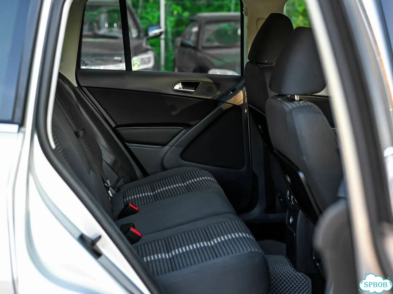 Volkswagen Tiguan 2.0 AT, 2011, 200 558 км фото 12