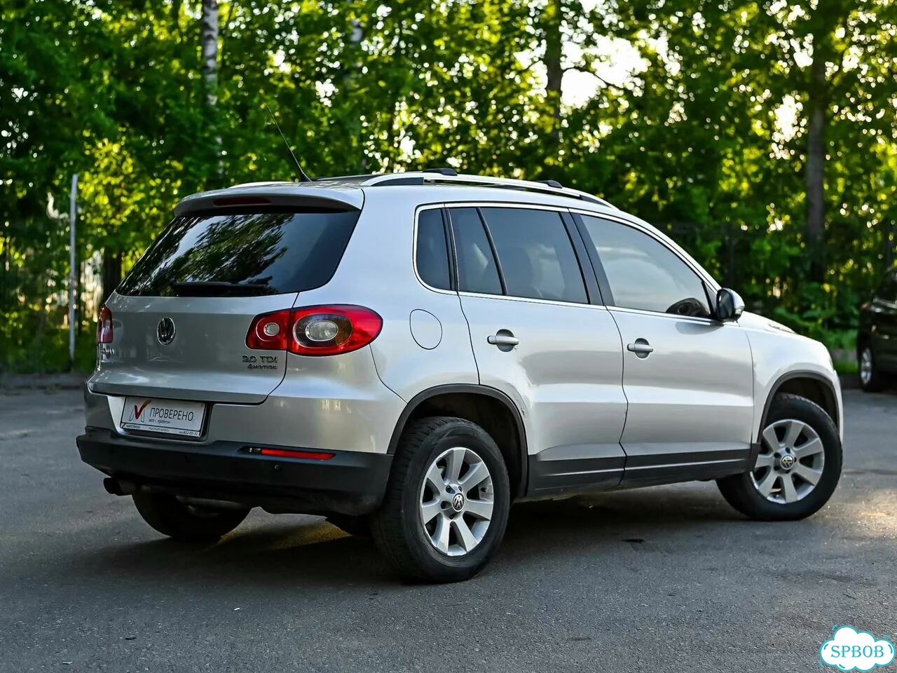 Volkswagen Tiguan 2.0 AT, 2011, 200 558 км фото 2