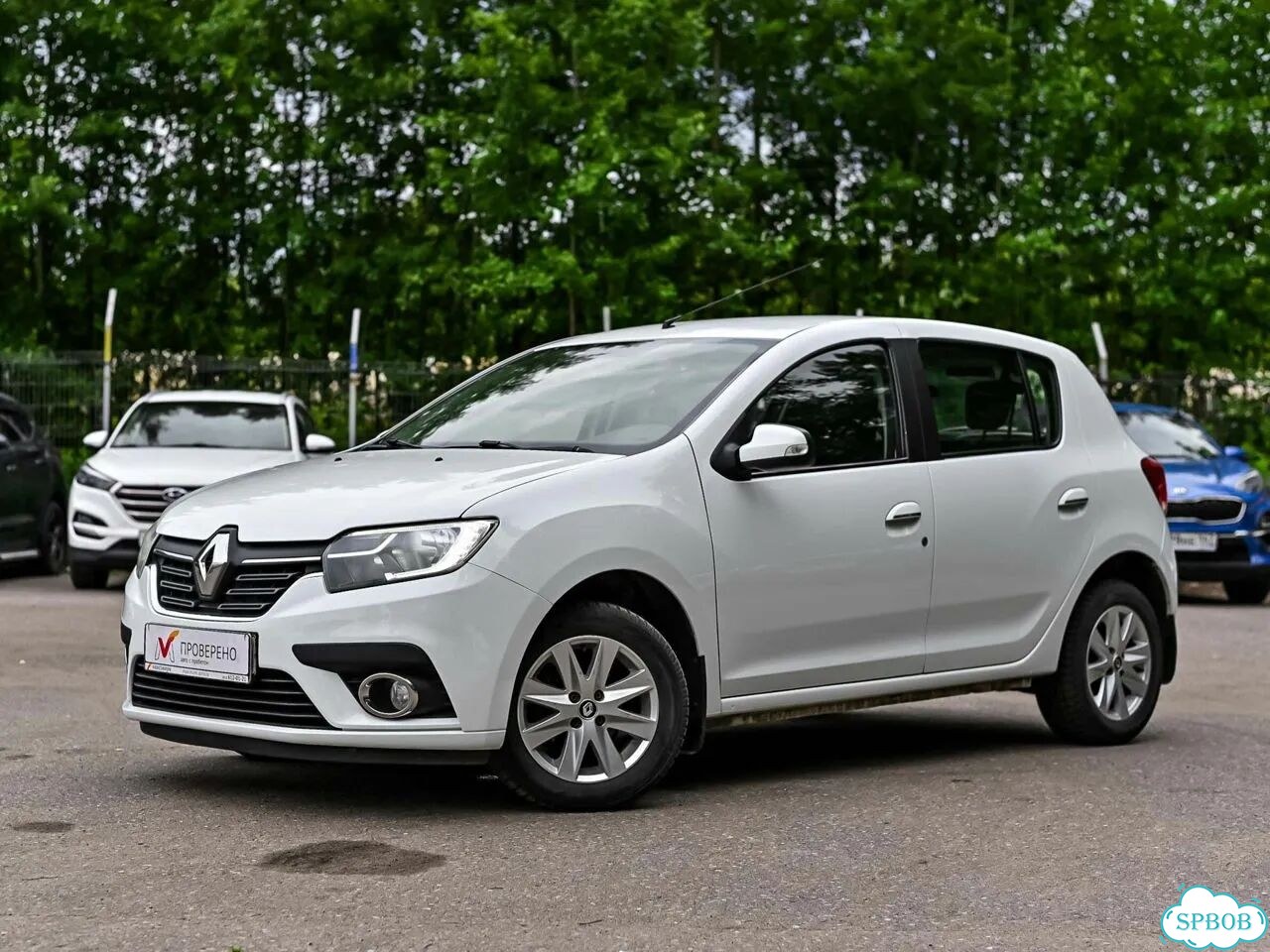 Renault Sandero 1.6 MT, 2020, 122 479 км фото 1