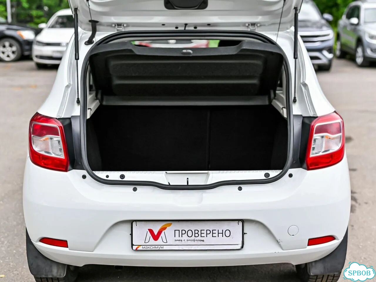 Renault Sandero 1.6 MT, 2020, 122 479 км фото 12