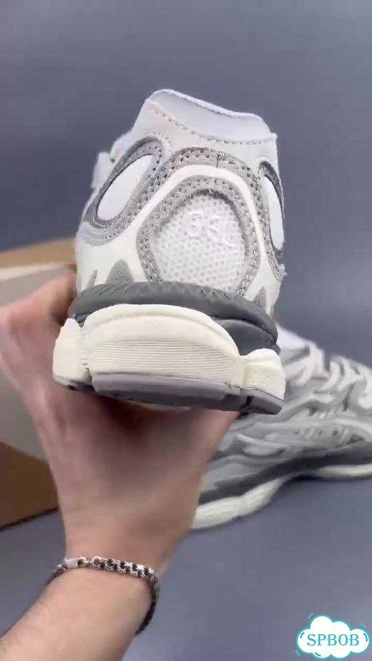 Кроссовки Asics Gel NYC фото 1