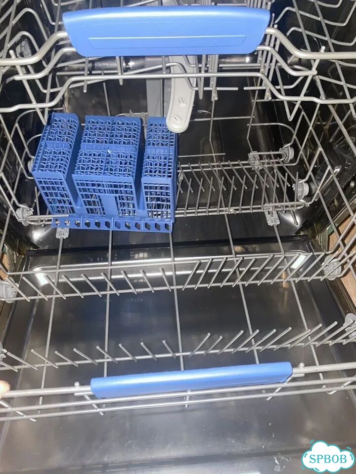 Посудомоечная машина 60 см indesit DFP 58T94 фото 4
