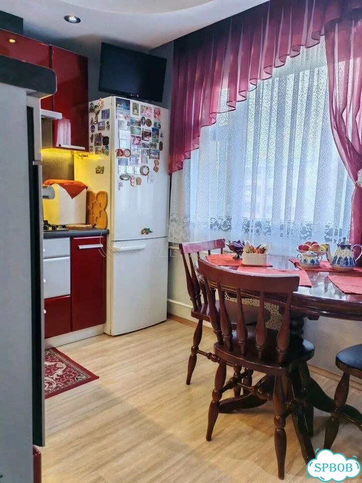 3-к. квартира, 76,4 м², 4/5 эт. фото 2