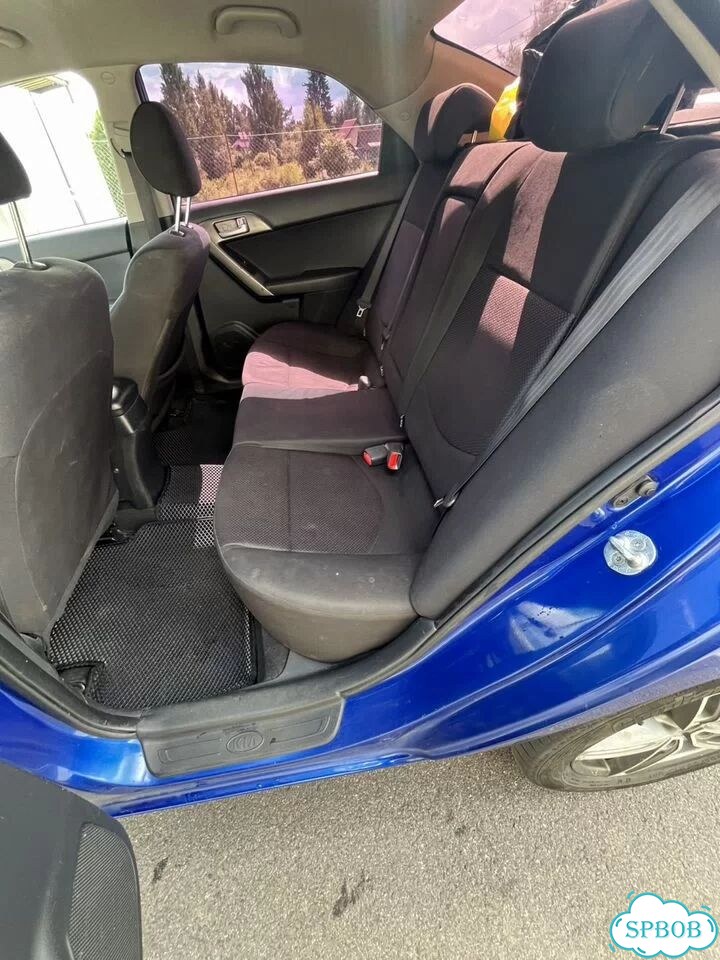 Kia Cerato 1.6 MT, 2009, 277 350 км фото 11