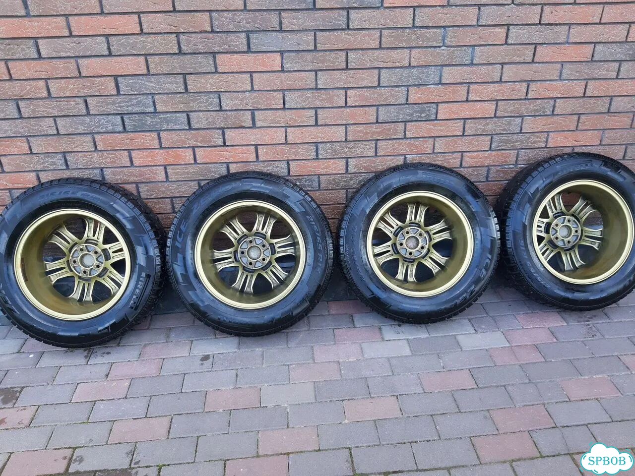 Pirelli Ice Zero 215/65 R16 102T фото 4