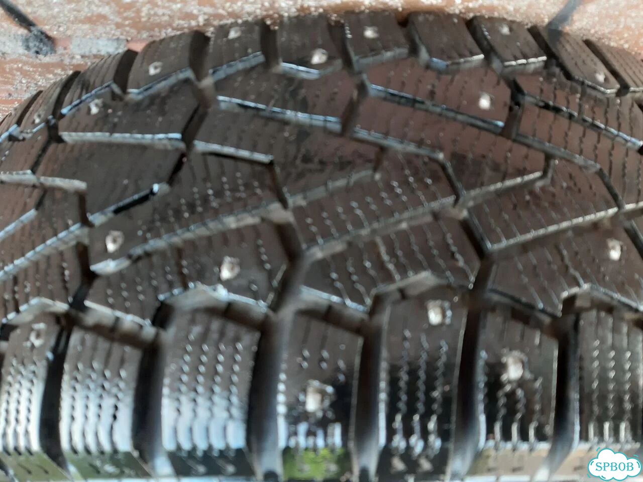 Pirelli Ice Zero 215/65 R16 102T фото 9