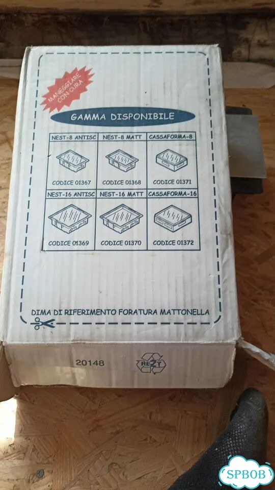Лючок напольный DKC nest 8 модулей 88008 (Новый) фото 5
