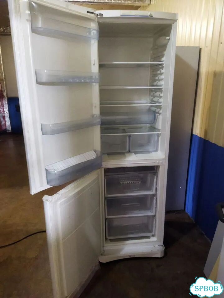 Холодильник indesit фото 3