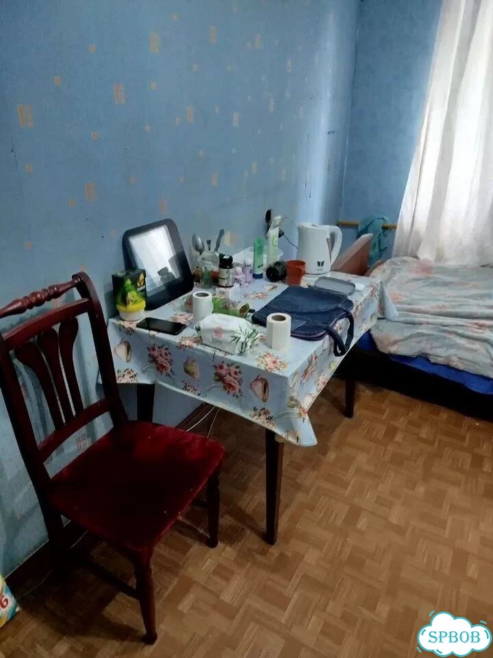 Комната в 4-к., 1/4 эт. фото 2