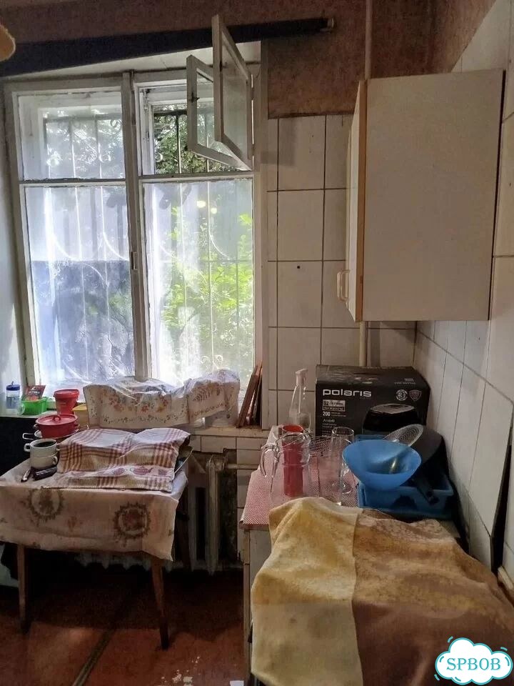 Комната в 4-к., 1/4 эт. фото 5