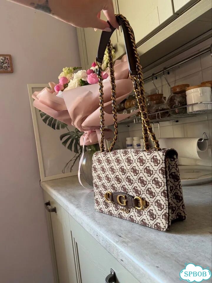 Сумка guess оригинал кроссбоди фото 3