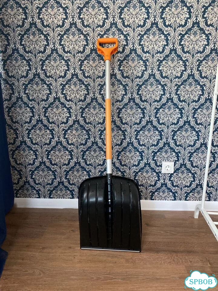 Лопата снеговая Fiskars SnowXpert фото 2