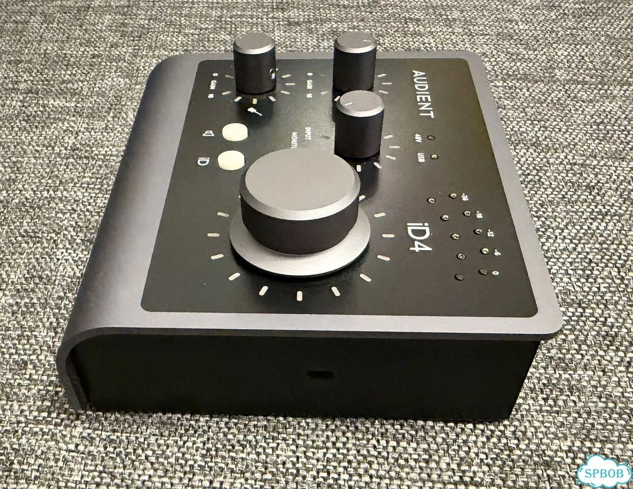Audient id4 mkii звуковая карта интерфейс фото 6