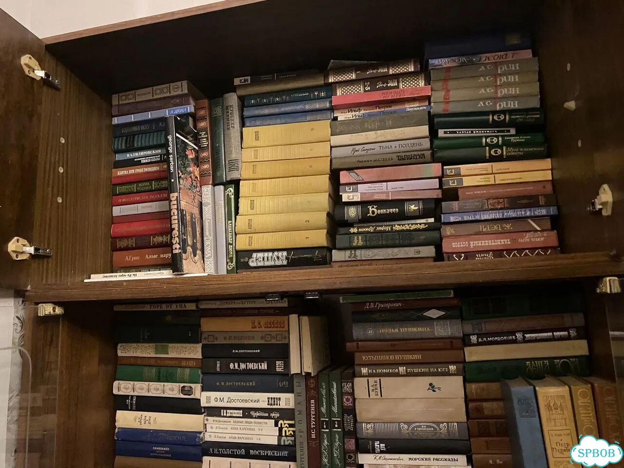 Книги (3 шкафа) фото 9