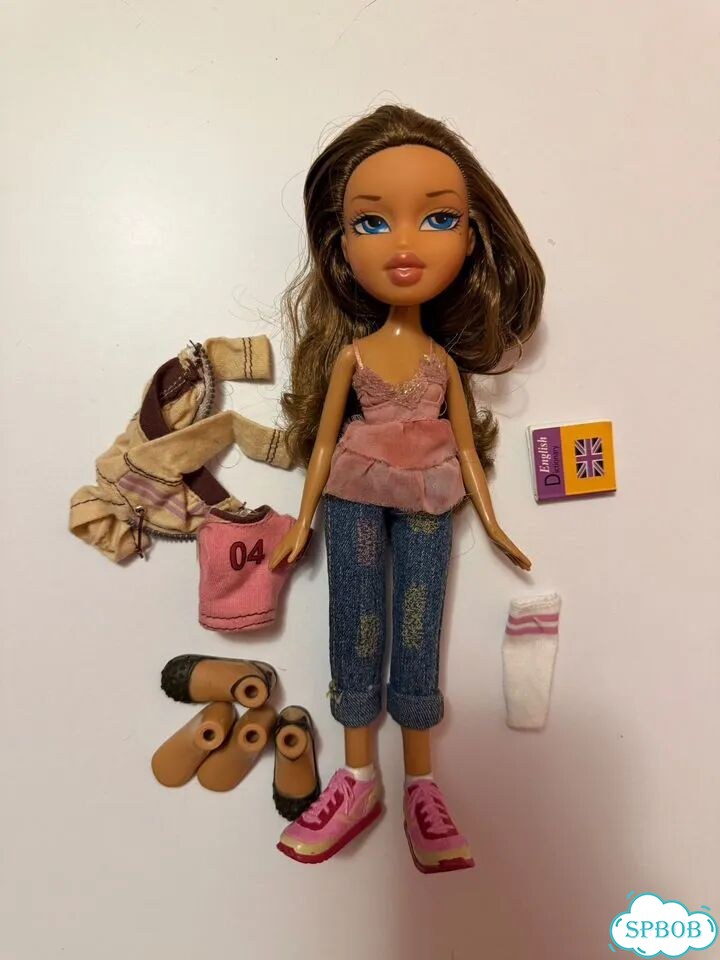 Кукла bratz treasures class bts братц фото 4