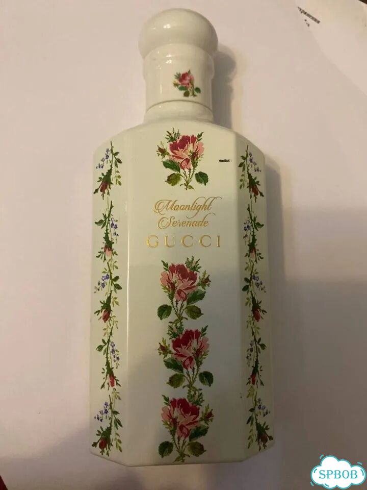 Душистая вода Gucci Moonlight serenade фото 3