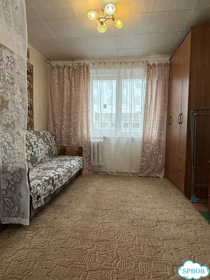 Комната 13 м² в 4-к., 8/9 эт. фото 1