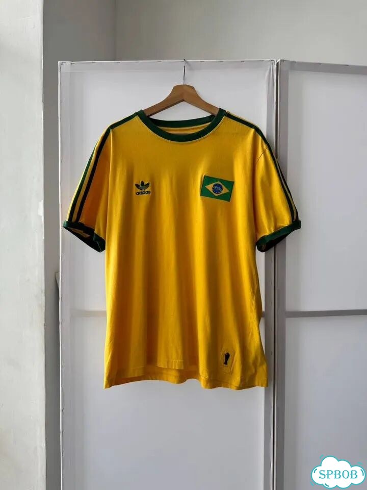 Футболка Adidas Brazil 2005 фото 1
