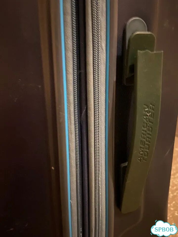 Чемодан american tourister фото 4
