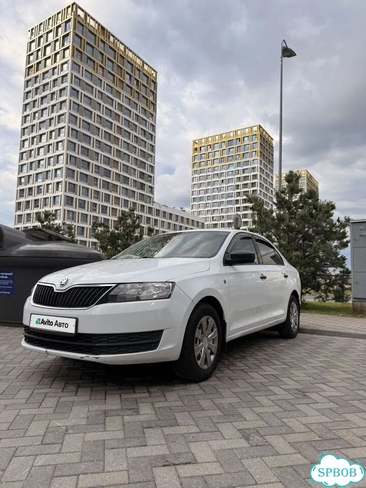 Skoda Rapid 1.6 AT, 2017, 220 000 км фото 2