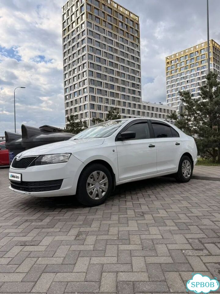 Skoda Rapid 1.6 AT, 2017, 220 000 км фото 4