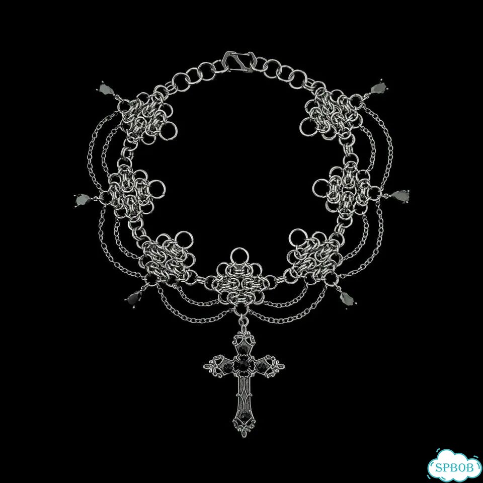 Украшение из соединительных колец C.C фото 2