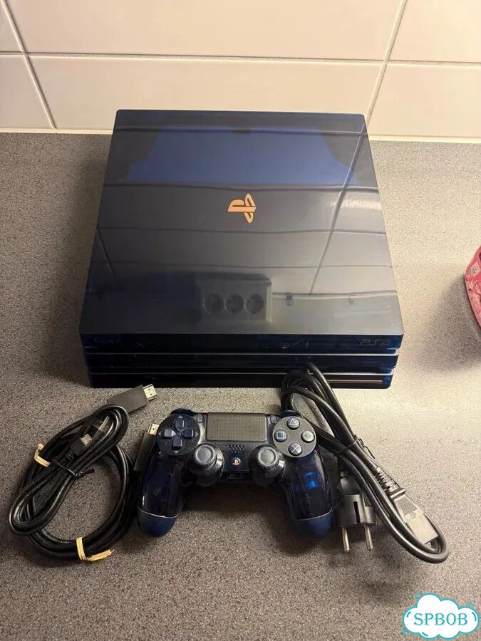 PS4 Pro 500 Million Limited Edition Редкая фото 1