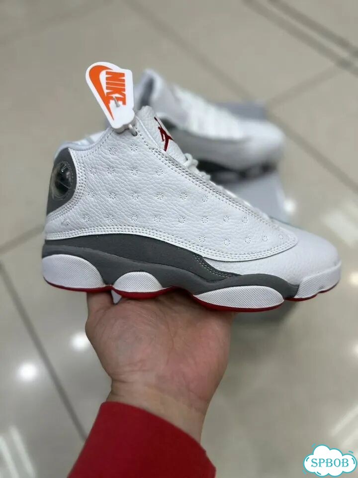 Кроссовки nike air jordan 13 retro фото 4